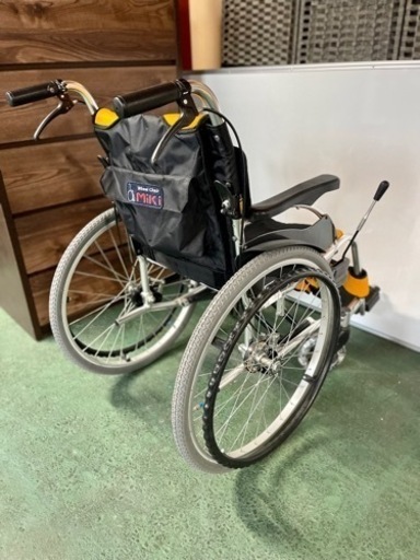 ?激安‼️ ミキ MIKI RX-1 車椅子| 自走式 背折れジョイント ロックンブレーキ?