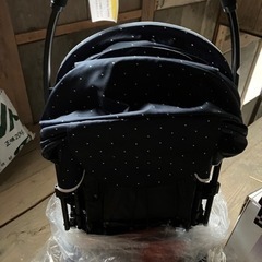 （受渡者決定）CombiベビーカーＡ型