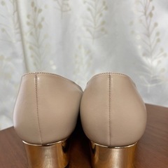 美品パンプス　オンワードKASHIYAMA（24.5cm）の画像