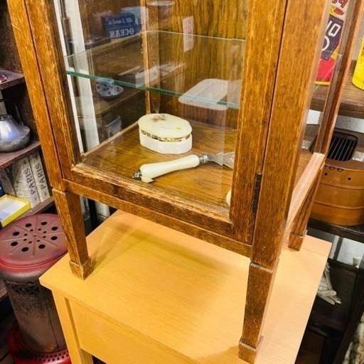 【売約済み】　三越ブルージュ 大理石 ディスプレイキャビネット オーク材 カントリー ガラス棚 ミニキャビネット キュリオケース　ビン