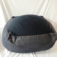 無印良品　人をダメにするクッション　ビーズクッションとデニムカバーのセットの画像
