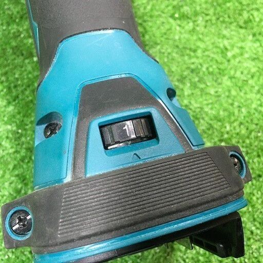 マキタ TM52DZ 充電式 マルチツール 18V【市川行徳店】【店頭取引限定】【中古】管理番号：ITMDZVXQH9LK