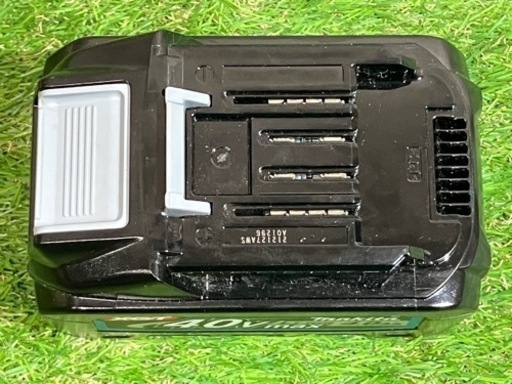 中古品◇マキタ　40vバッテリー　BL4040◇