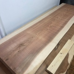 大特価 長さ200cm 無垢 一枚板ダイニングテーブルの画像