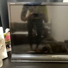 液晶テレビ　SHARP 32型の画像
