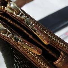 ★財布2点、★ブランド（Nina Ricci、unngaro）、中古、破れ等はありませんが、使用品にご理解ある方のみ、内は綺麗、★お手数おかけします、プロフィル必読ですの画像