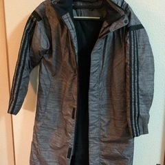 adidas ベンチコート　160㎝