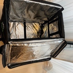 Uber eats 正規バッグの画像
