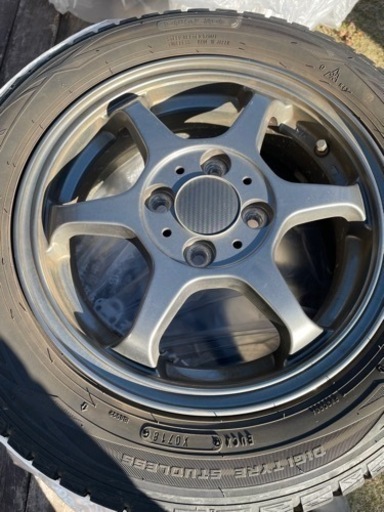 早い者勝ち スタッドレス4本　オシャレガンメタホイール