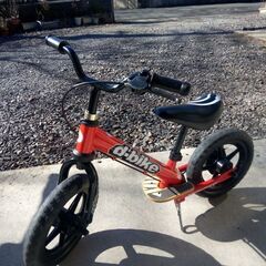 D-bike キックバイク