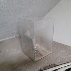 商談中。水槽90×33×36の画像