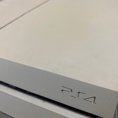 PS4本体・コントローラー・Razerヘッドセット・ソフトの画像