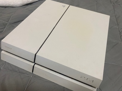 PS4本体・コントローラー・Razerヘッドセット・ソフト