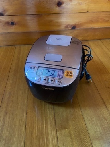 マイコン炊飯ジャー　炊飯器　しゃもじ\u0026米計量カップ付き