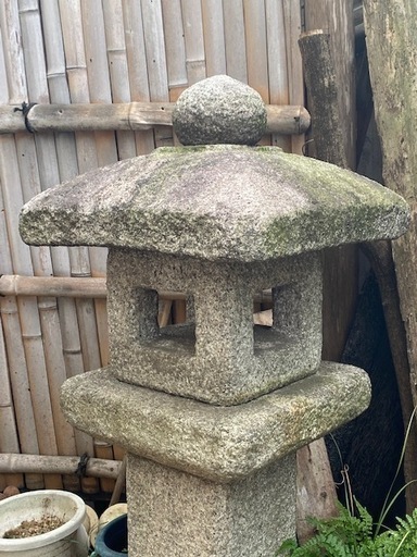 ◎お値下げしました‼️ 逸品 時代 石灯篭 石灯籠 御影石 立灯篭出雲来待灯篭道祖神石仏庭園庭石坪庭鑑賞オブジェ茶人古田織部古民具盆栽