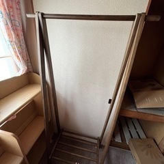 ハンガーラック無料の画像