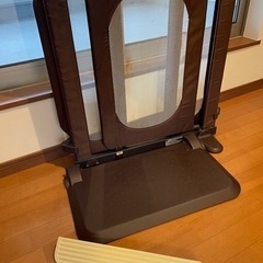 ベビーゲート