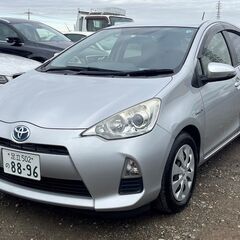 H25年 アクア S ブルートゥース 2年車検付の画像