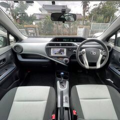 H25年 アクア S ブルートゥース 2年車検付の画像