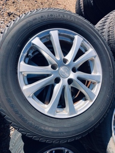 冬タイヤ 215/65R16 アルミ付きスタッドレス バリ山 4本組