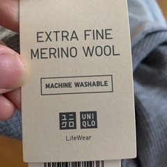 ユニクロ エクストラファインメリノ リブタートルネックセーター（長袖）XL グレーの画像
