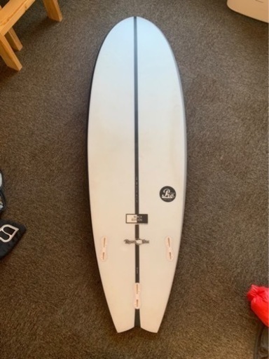 使用3ヶ月良品！【Pro Surf】サーフボード売ります