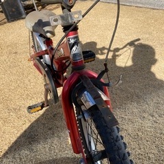 たぶん16インチ　ジープ　自転車の画像