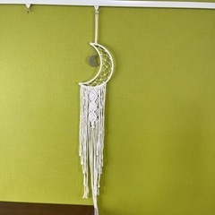 月　マクラメの画像