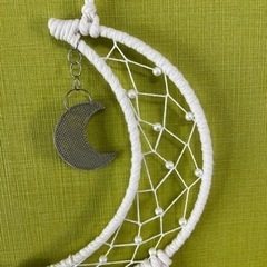 月　マクラメの画像