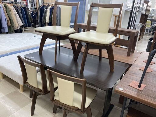 ダイニング5点セット　ニトリ　ﾀﾞｰｸﾌﾞﾗｳﾝ×ﾎﾜｲﾄ