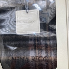 最終価格　未使用　カシミアニナリッチマフラー　の画像