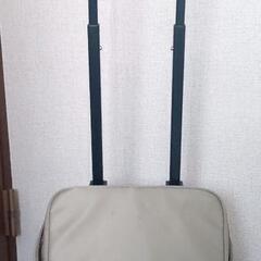 取っ手付きキャリーバッグ