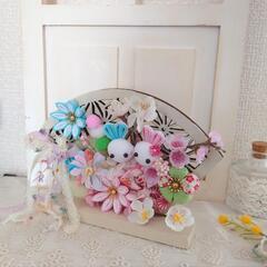 扇型のひな祭りアレンジの画像