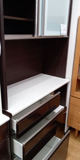 ★ジモティ割あり★  食器棚　2枚扉 こげ茶色 H205×W100.5×D45 クリーニング済み SJ1206 ☆ジモティ割あり☆ 食器棚 2枚扉 こげ茶色 H205×W100.5