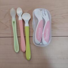 決定。離乳食のときのスプーンたち