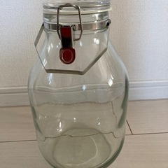☆ガラス保存容器　密閉瓶☆