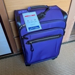 新品未使用　スーツケース　パープル　