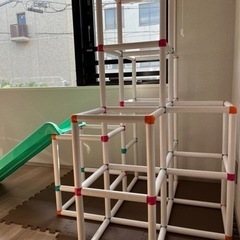 値引しました！ピープル　白いわんぱくジム　（室内ジャングルジム）の画像