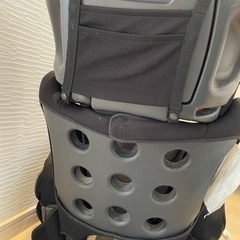エールべべ　ジュニアシートの画像
