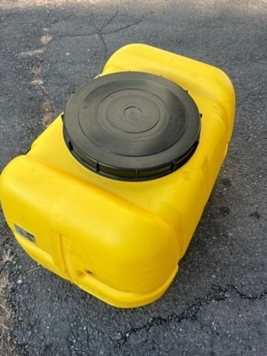 200L タンク　美品