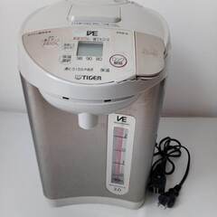 電気ポット　２．９リットル　亀裂等ありの画像