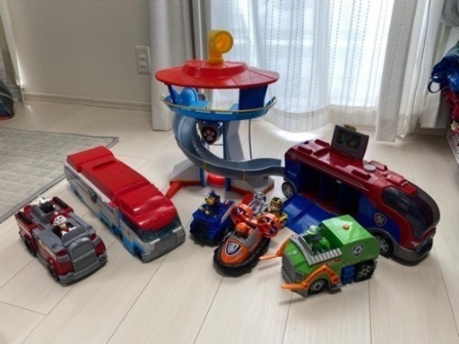 【最終値下げ】【超お得！】パウパトロールセット　【PAW PATROL】　パウステーション　チェイス　マーシャル　ロッキー　ラブル　ズーマ　ロボドッグ　チキラーダ