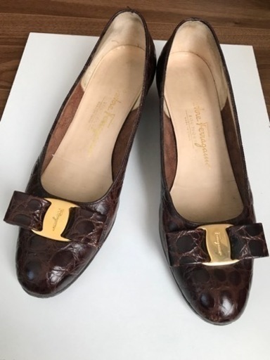 フェラガモパンプスヴァラ　6 1/2 B