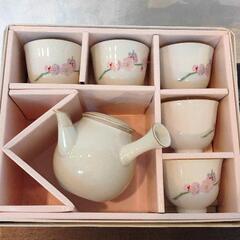 0120-064 堀川製磁 紅白急須茶器 有田焼