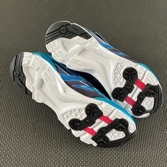 新品　SUPERSTAR  バネのチカラ　靴　上履き　シューズ　23.5cmの画像