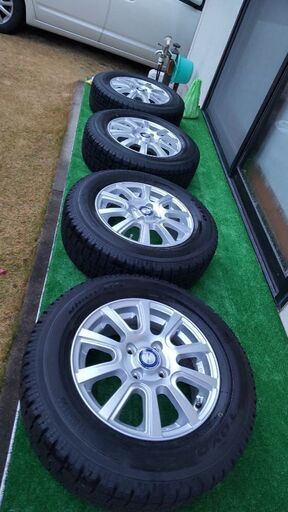 アルミホイール付きスタッドレスタイヤ４本セット