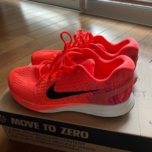 美品 NIKE ナイキ　スニーカー 24cm