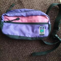 メイ　ウエストポーチ