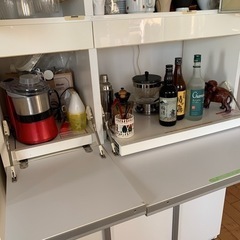 ACTUS 食器棚の画像