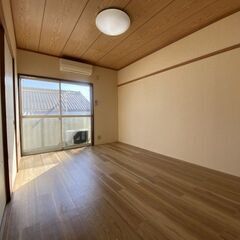 敷金・礼金・仲介手数料ありません！ジモティからのお問い合わせでフリーレント1ヶ月。最上階角部屋になります！家賃３９,０００円。管理費３，０００円！1世帯1台無料駐車場有ります！大型バイク置場あり！ガスキッチン2口になります！(ハイツファウンテン203）） - 東金市
